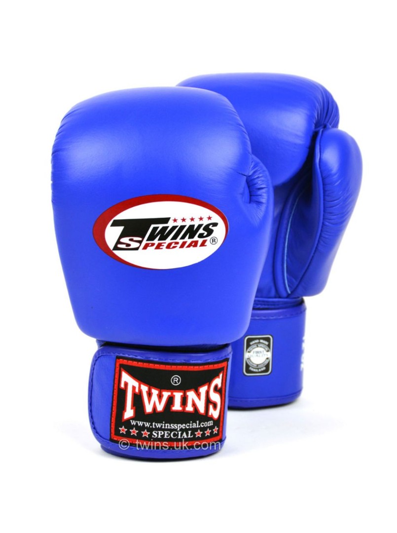 Перчатки тренировочные Twins Special Muay Thai Boxing Gloves Blue