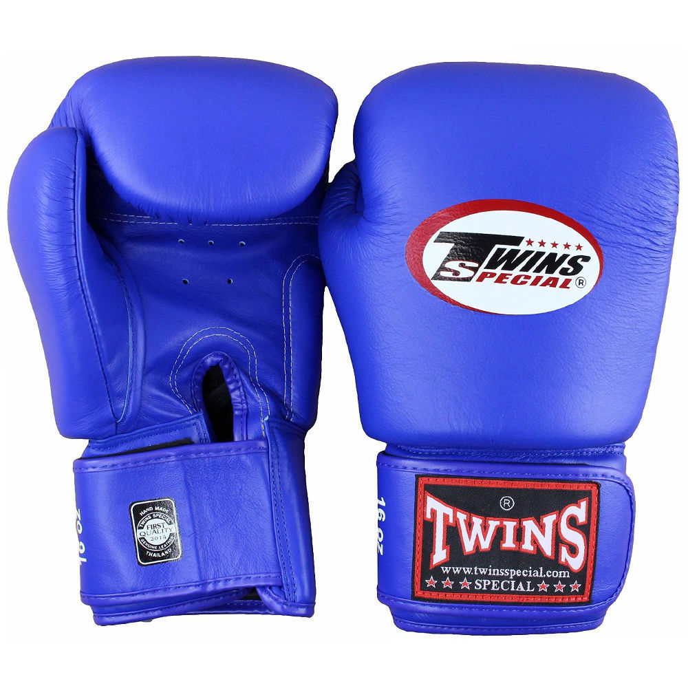 Перчатки тренировочные Twins Special Muay Thai Boxing Gloves Blue