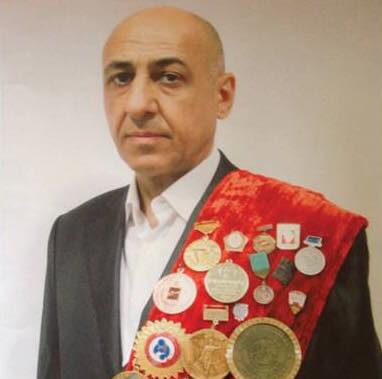 Уважаемые братья и сестры нашей дружной боксёрской семьи! Наш ОЛЕГ МИХАЙЛОВИЧ КОЗЕЛЬСКИЙ - ветеран любительского бокса и Мистер-нокаут, как его окрестили за океаном, сейчас находится в тяжело