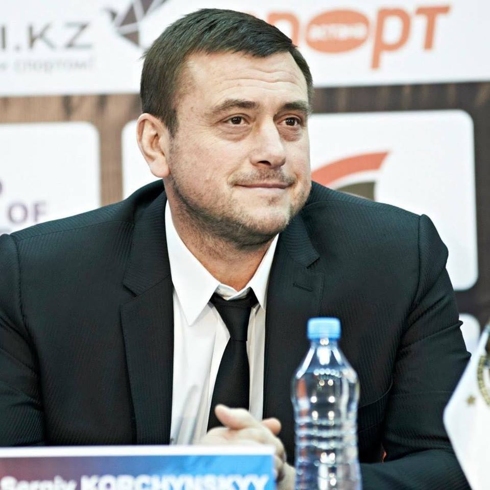 С нашим товарищем произошла трагедия и он в результате травмы головы впал в кому.