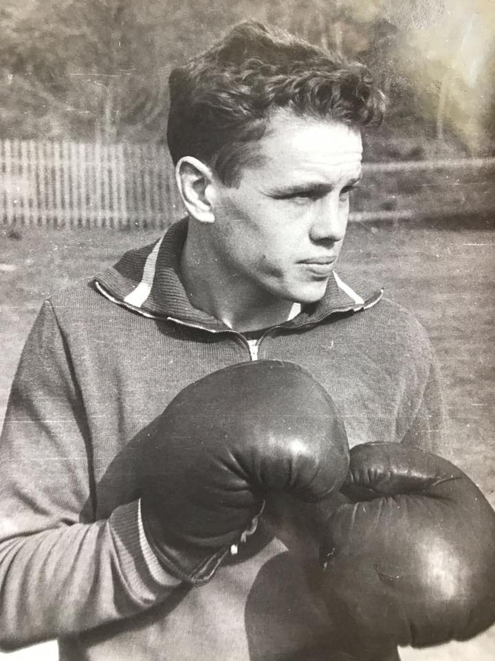 Сегодня празднует свой 77 день рождения легенда Мариупольской школы бокса, Заслуженный тренер  Украины Владимир Васильевич Кленин!