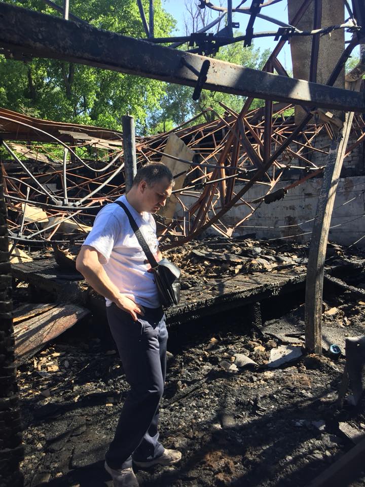 Гидропарк боксерско-тренажерный зал. 10.07.17 тренировка на 8 00. Ждём всех желающих приобщиться к здоровому способу жизни.